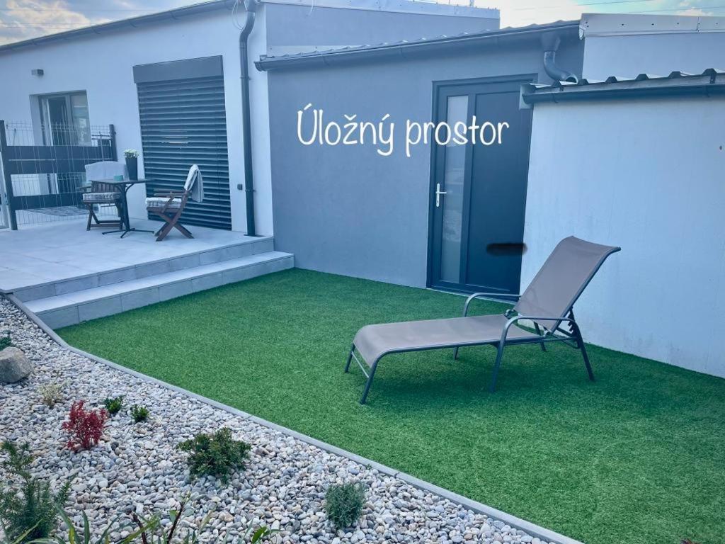 M.F. Lägenhet Znojmo Exteriör bild